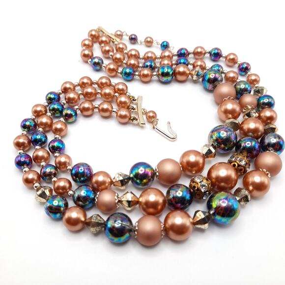 Vintage 1950s Iridescent Faux Pearl Beaded Necklace, Rhinestone Beads, 15 Inches - Picture 9 of 11